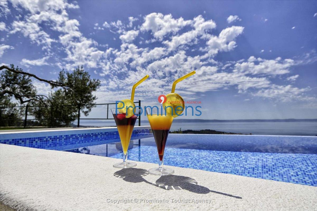 Bezaubernde Villa Mendula in Puharici mit beheiztem Infinity-Pool - Entspannter Urlaub oberhalb von Makarska, Kroatien