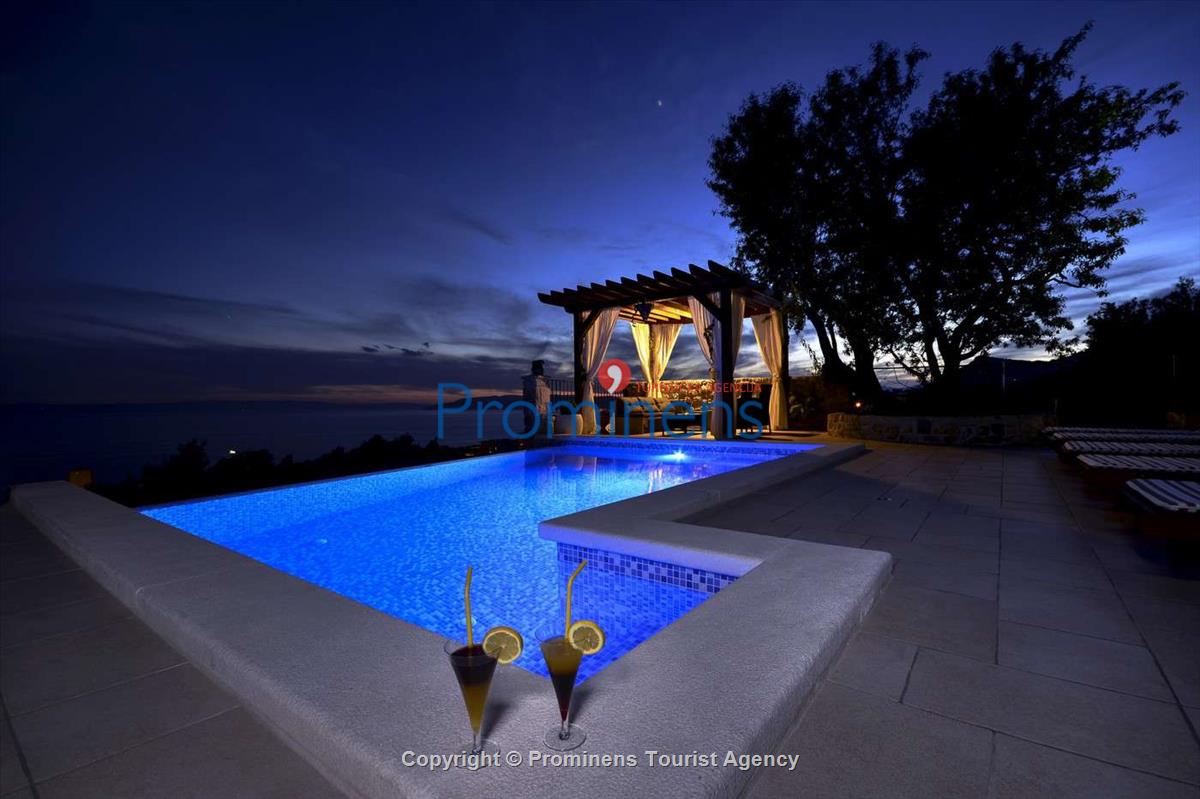 Bezaubernde Villa Mendula in Puharici mit beheiztem Infinity-Pool - Entspannter Urlaub oberhalb von Makarska, Kroatien