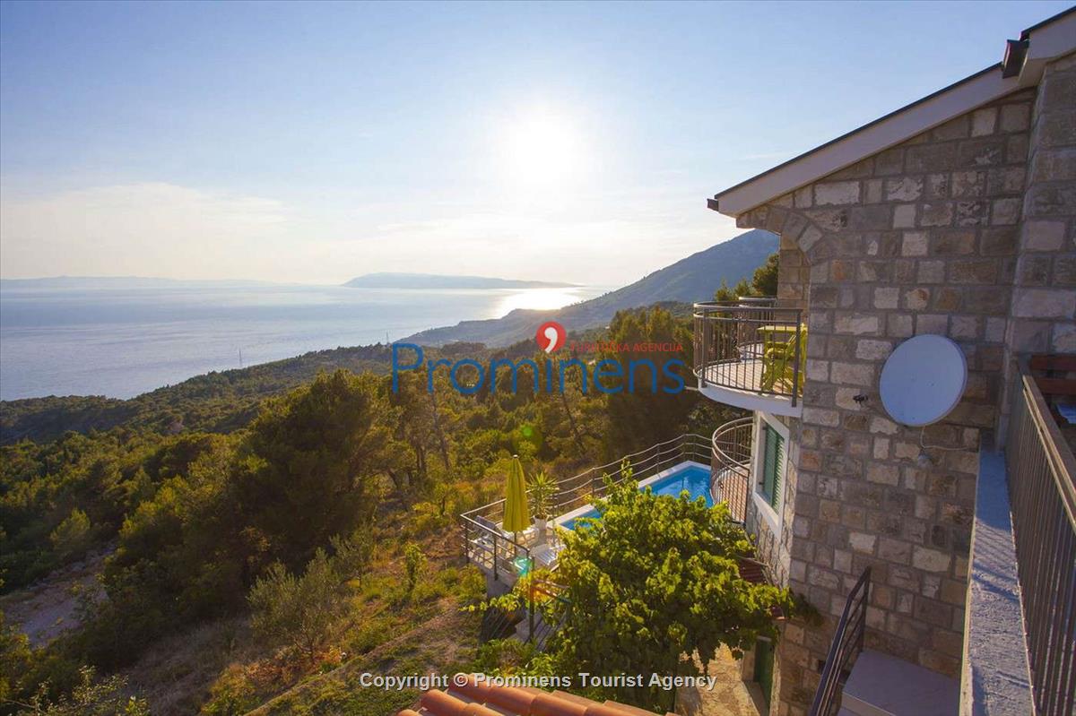 Charmantes Ferienhaus mit Pool und Meerblick in Tučepi - Kroatien an der Makarska Riviera 