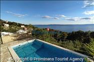 Charmantes Ferienhaus mit Pool und Meerblick in Tučepi - Kroatien an der Makarska Riviera 