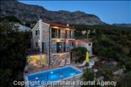 Charmantes Ferienhaus mit Pool und Meerblick in Tučepi - Kroatien an der Makarska Riviera 