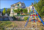 Charmantes Ferienhaus mit Pool und Meerblick in Tučepi - Kroatien an der Makarska Riviera 