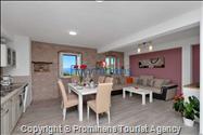 Ferienhaus Mia mit Pool in Živogošće -  Makarska Riviera-Kroatien Urlaub