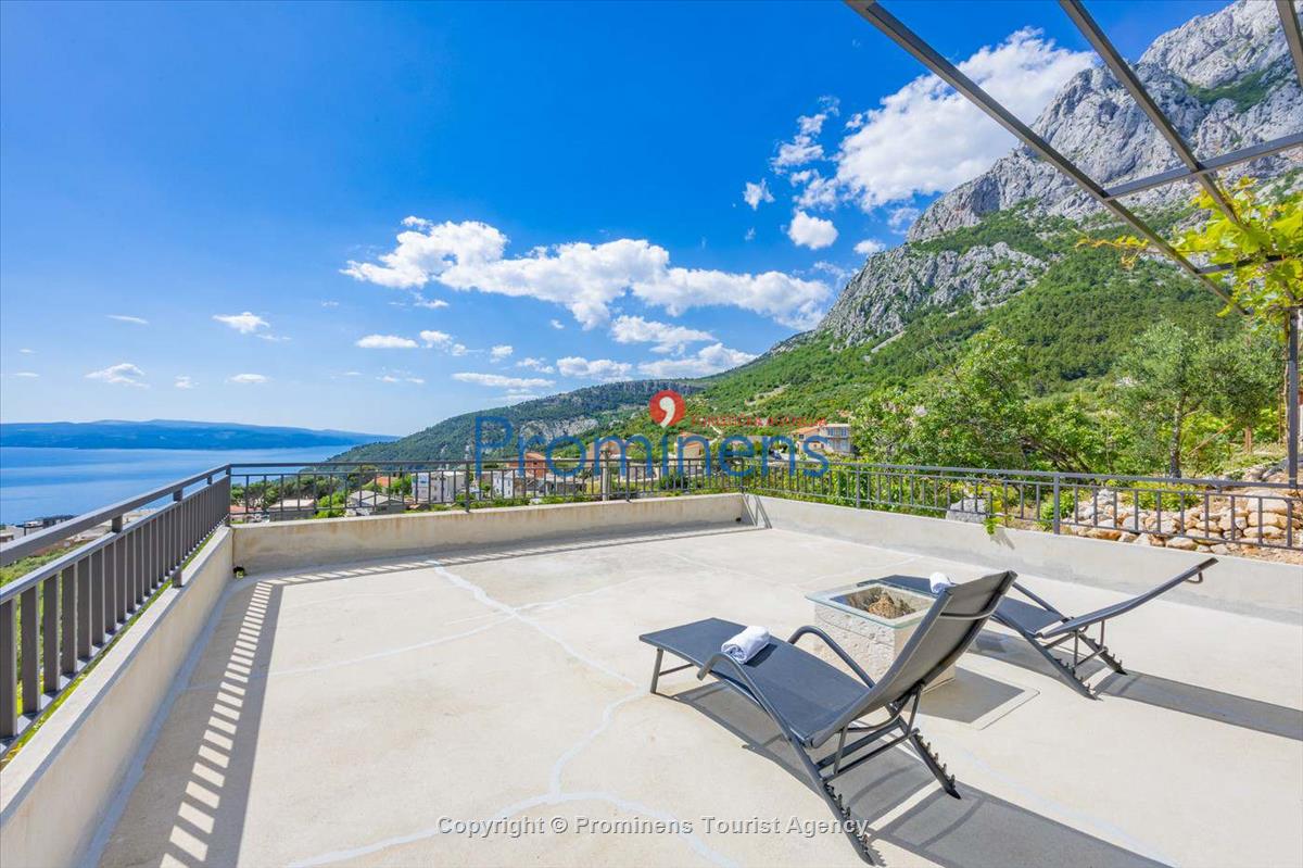 Alleinstehendes Ferienhaus Tome mit Meerblick oberhalb von Makarska