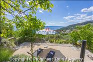 Alleinstehendes Ferienhaus Tome mit Meerblick oberhalb von Makarska