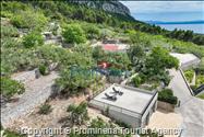 Alleinstehendes Ferienhaus Tome mit Meerblick oberhalb von Makarska
