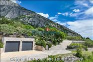 Alleinstehendes Ferienhaus Tome mit Meerblick oberhalb von Makarska
