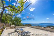 Alleinstehendes Ferienhaus Tome mit Meerblick oberhalb von Makarska