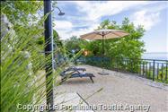 Alleinstehendes Ferienhaus Tome mit Meerblick oberhalb von Makarska