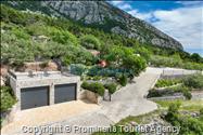 Alleinstehendes Ferienhaus Tome mit Meerblick oberhalb von Makarska