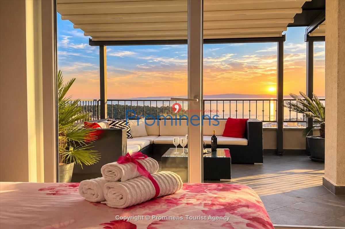Penthouse apartman s whirlpoolom i pogledom na more, Makarska – 6 gostiju, 3 spavaće sobe