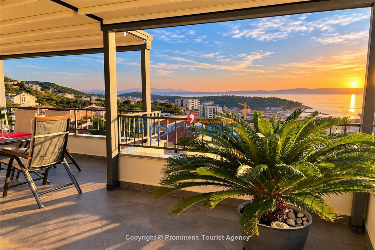 Penthouse apartman s whirlpoolom i pogledom na more, Makarska – 6 gostiju, 3 spavaće sobe