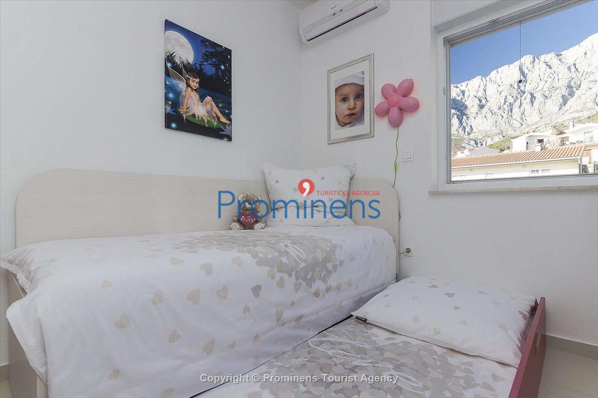 Atemberaubende Penthousewohnung mit Terrasse- Whirlpool und Meerblick in Makarska - 3 Schlafzimmer-2 Badezimmer