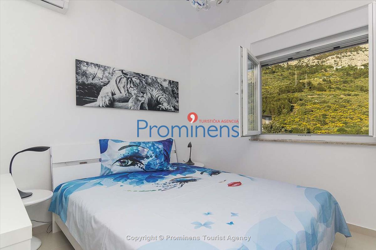 Atemberaubende Penthousewohnung mit Terrasse- Whirlpool und Meerblick in Makarska - 3 Schlafzimmer-2 Badezimmer