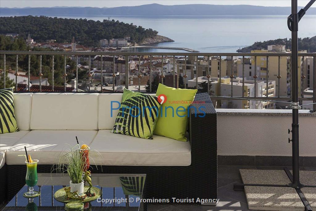 Atemberaubende Penthousewohnung mit Terrasse- Whirlpool und Meerblick in Makarska - 3 Schlafzimmer-2 Badezimmer