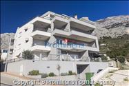 Atemberaubende Penthousewohnung mit Terrasse- Whirlpool und Meerblick in Makarska - 3 Schlafzimmer-2 Badezimmer