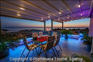 Atemberaubende Penthousewohnung mit Terrasse- Whirlpool und Meerblick in Makarska - 3 Schlafzimmer-2 Badezimmer