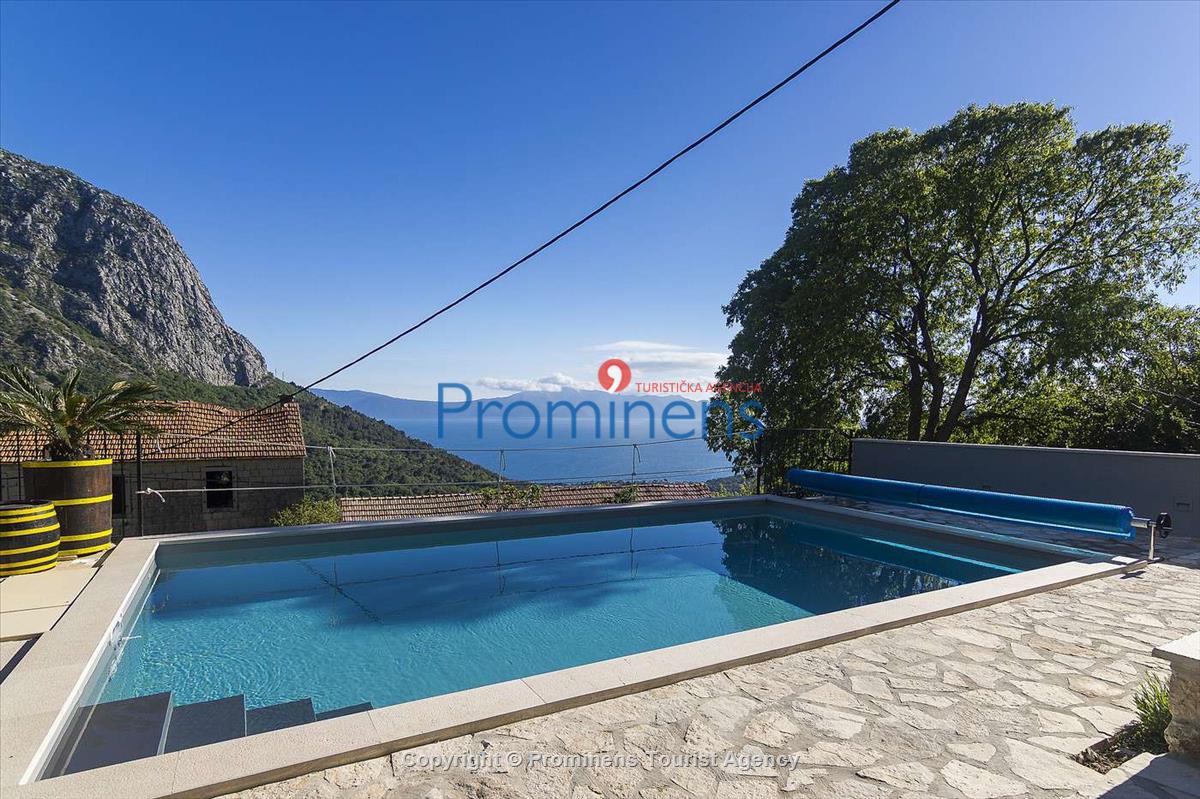 Ferienhaus Kostela mit Pool Zaostrog Makarska Riviera