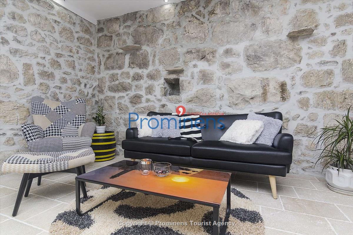 Ferienhaus Kostela mit Pool Zaostrog Makarska Riviera