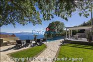 Ferienhaus Kostela mit Pool Zaostrog Makarska Riviera