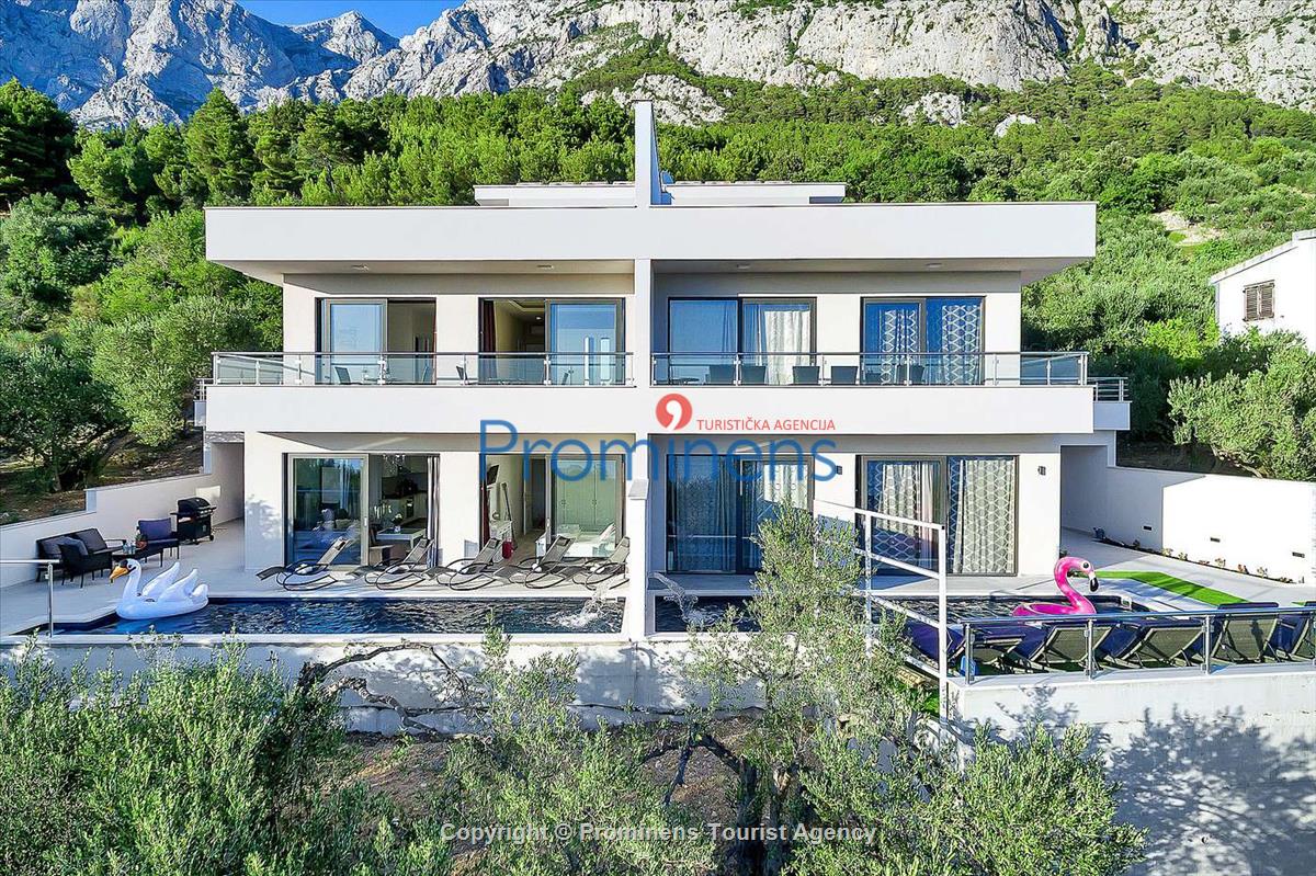 Villa Nera mit Pool in Makarska ruhige Lage drei Schlafzimmer Meerblick, Familienurlaub 