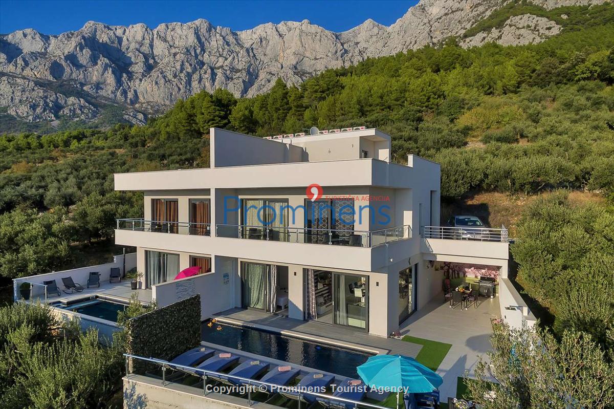 Villa Nera mit Pool in Makarska ruhige Lage drei Schlafzimmer Meerblick, Familienurlaub 