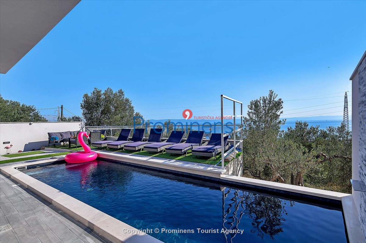 Villa Nera mit Pool in Makarska ruhige Lage drei Schlafzimmer Meerblick, Familienurlaub 