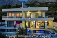 Villa Nera mit Pool in Makarska ruhige Lage drei Schlafzimmer Meerblick, Familienurlaub 
