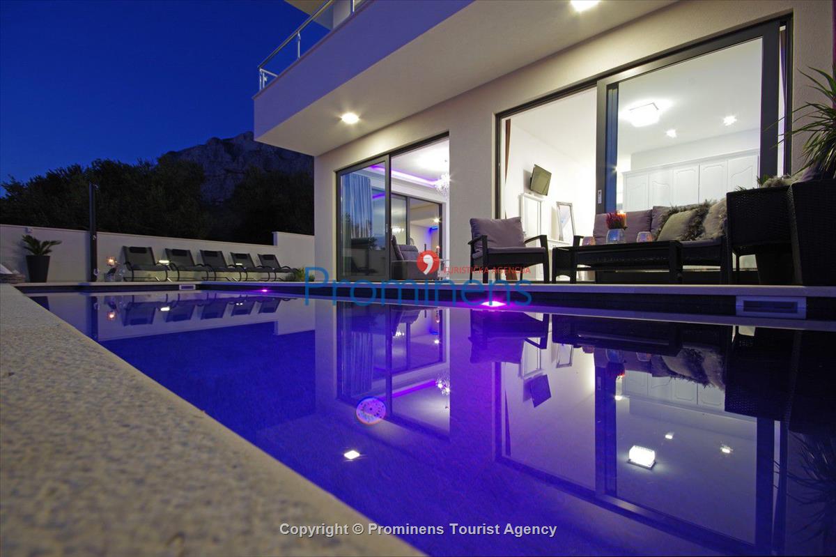 Makarska Villa Anja mit beheiztem Pool und Meerblick - Drei Schlafzimmer, der perfekte Familienurlaub