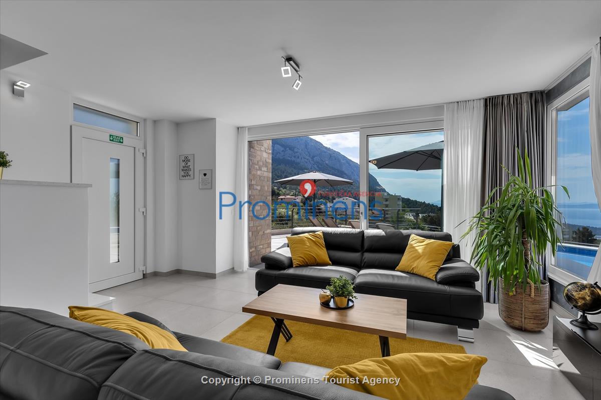 Ferienhaus Villa Oscar in Makarska mit beheiztem Pool Terrasse und Meerblick- ruhiger Familienurlaub