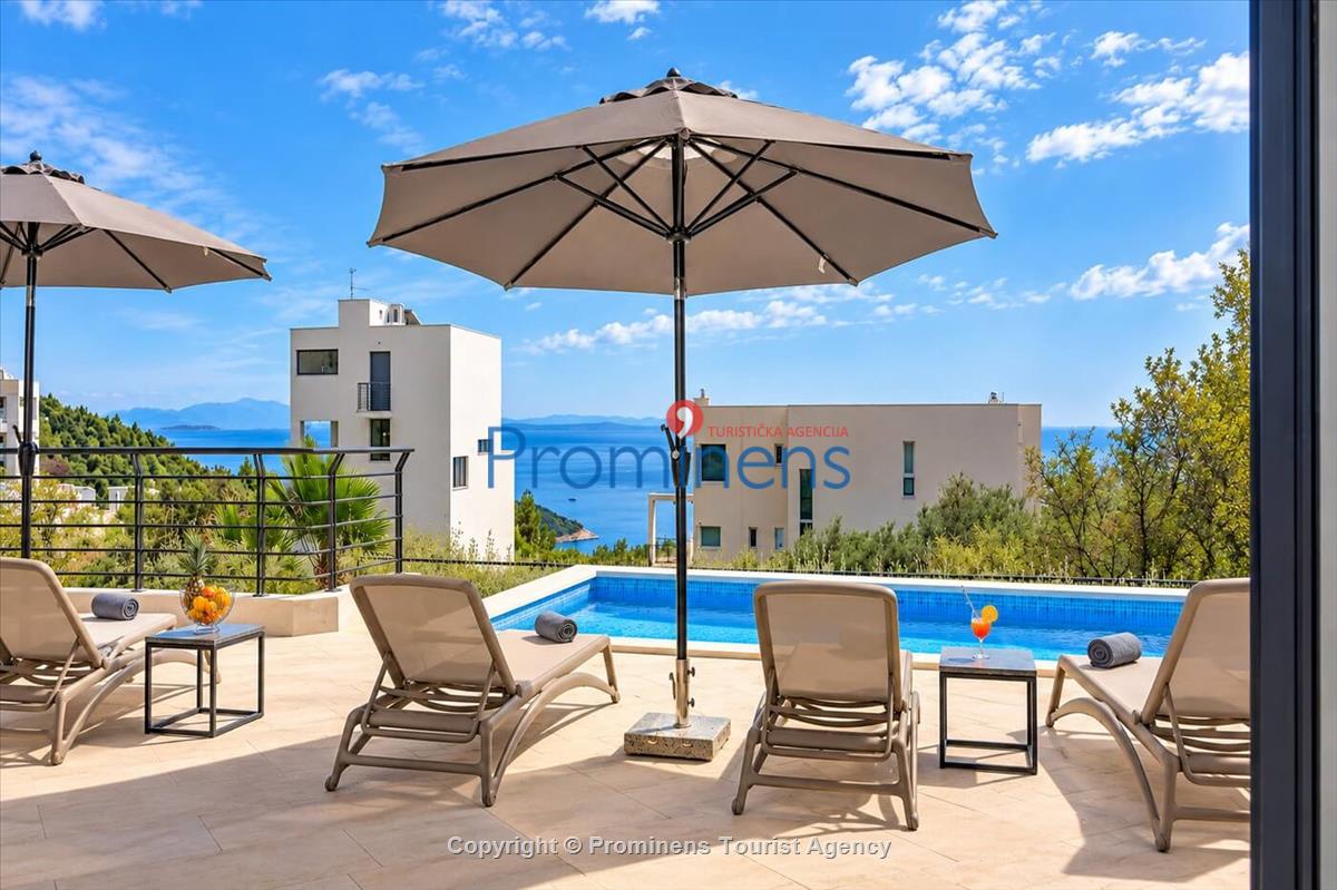 Villa Oscar Makarska – bazen, whirlpool, jacuzzi, pogled na more, 6 osoba