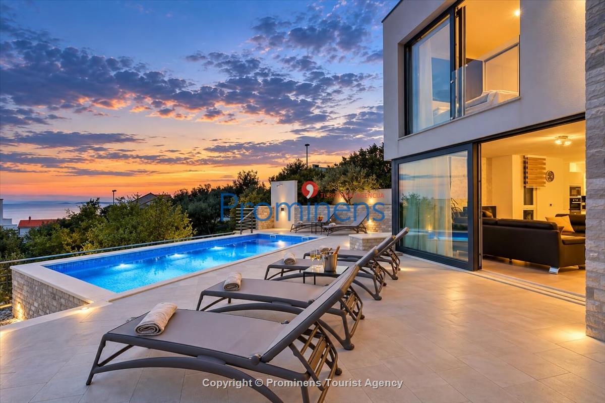 Villa Oscar Makarska – bazen, whirlpool, jacuzzi, pogled na more, 6 osoba