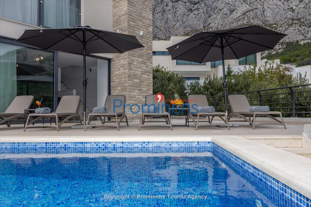 Villa Oscar s bazenom Makarska