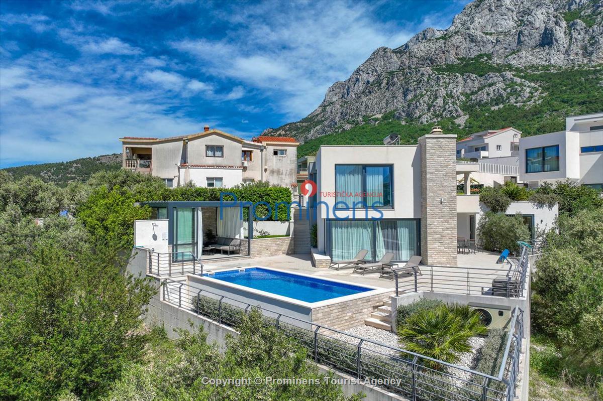 Ferienhaus Villa Oscar in Makarska mit beheiztem Pool Terrasse und Meerblick- ruhiger Familienurlaub