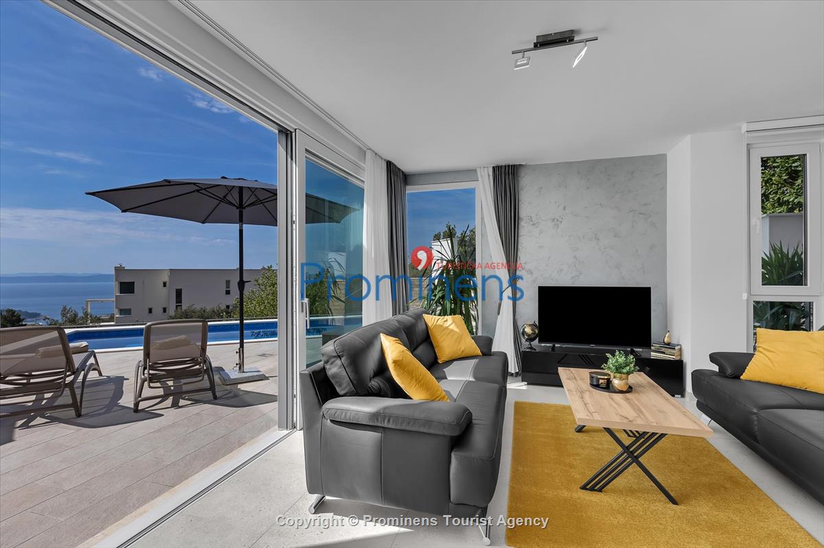 Ferienhaus Villa Oscar in Makarska mit beheiztem Pool Terrasse und Meerblick- ruhiger Familienurlaub