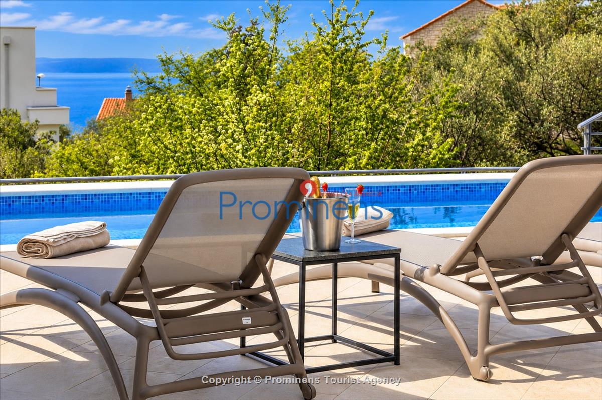 Villa Oscar Makarska – bazen, whirlpool, jacuzzi, pogled na more, 6 osoba