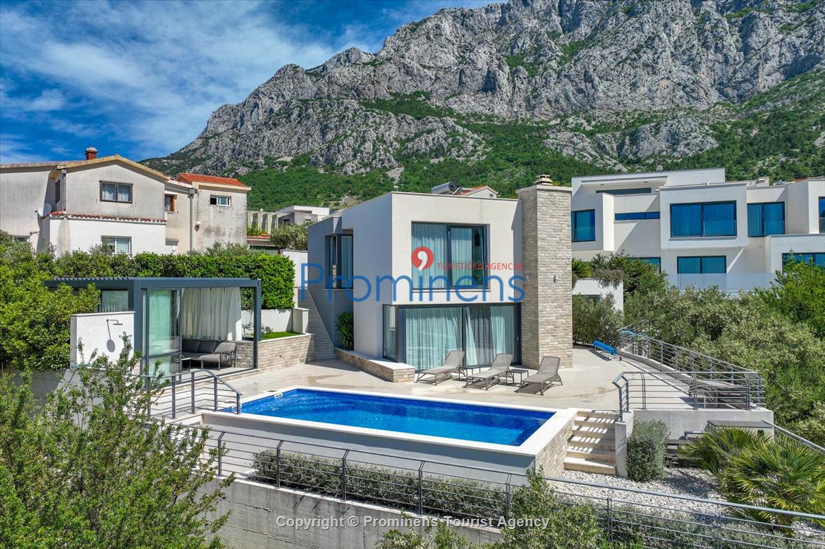 Ferienhaus Villa Oscar in Makarska mit beheiztem Pool Terrasse und Meerblick- ruhiger Familienurlaub