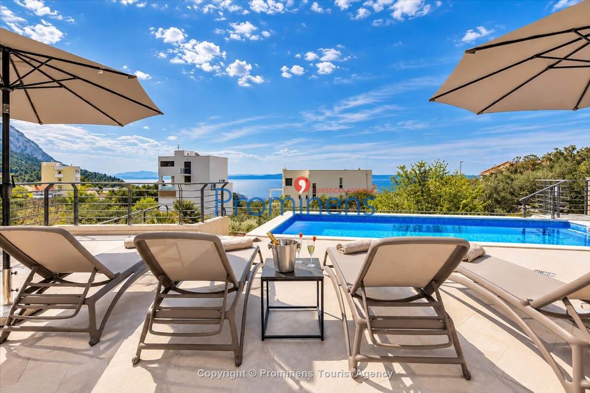 Villa Oscar Makarska – bazen, whirlpool, jacuzzi, pogled na more, 6 osoba
