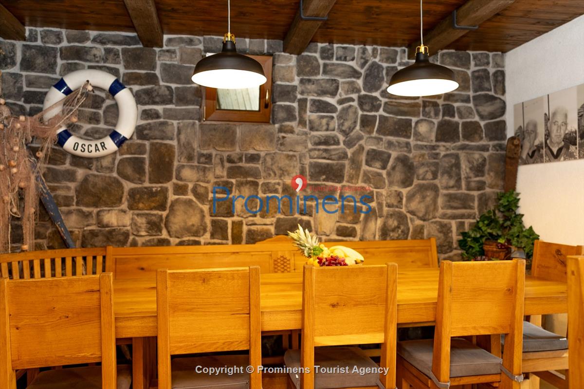 Villa Oscar s bazenom Makarska