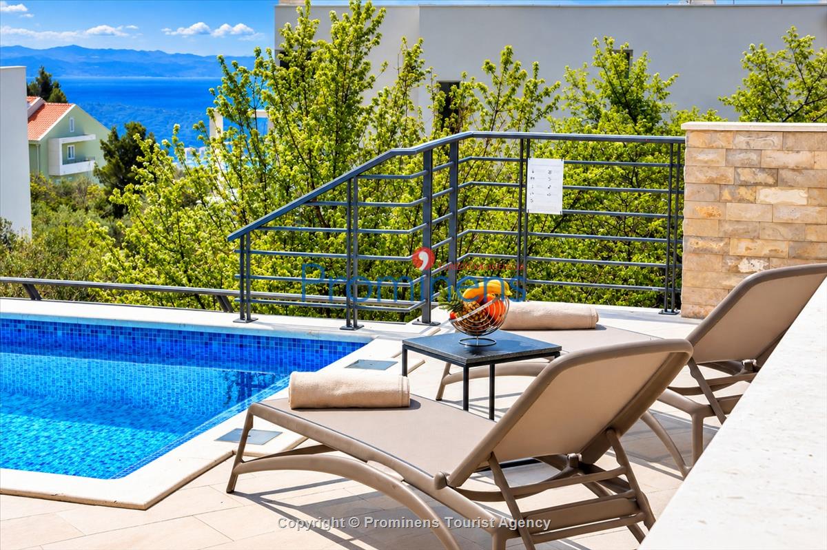 Villa Oscar Makarska – bazen, whirlpool, jacuzzi, pogled na more, 6 osoba