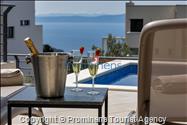 Ferienhaus Villa Oscar in Makarska mit beheiztem Pool Terrasse und Meerblick- ruhiger Familienurlaub