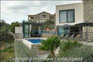 Villa Oscar s bazenom Makarska