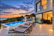 Villa Oscar Makarska – bazen, whirlpool, jacuzzi, pogled na more, 6 osoba