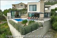 Villa Oscar s bazenom Makarska