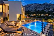 Villa Oscar Makarska – bazen, whirlpool, jacuzzi, pogled na more, 6 osoba
