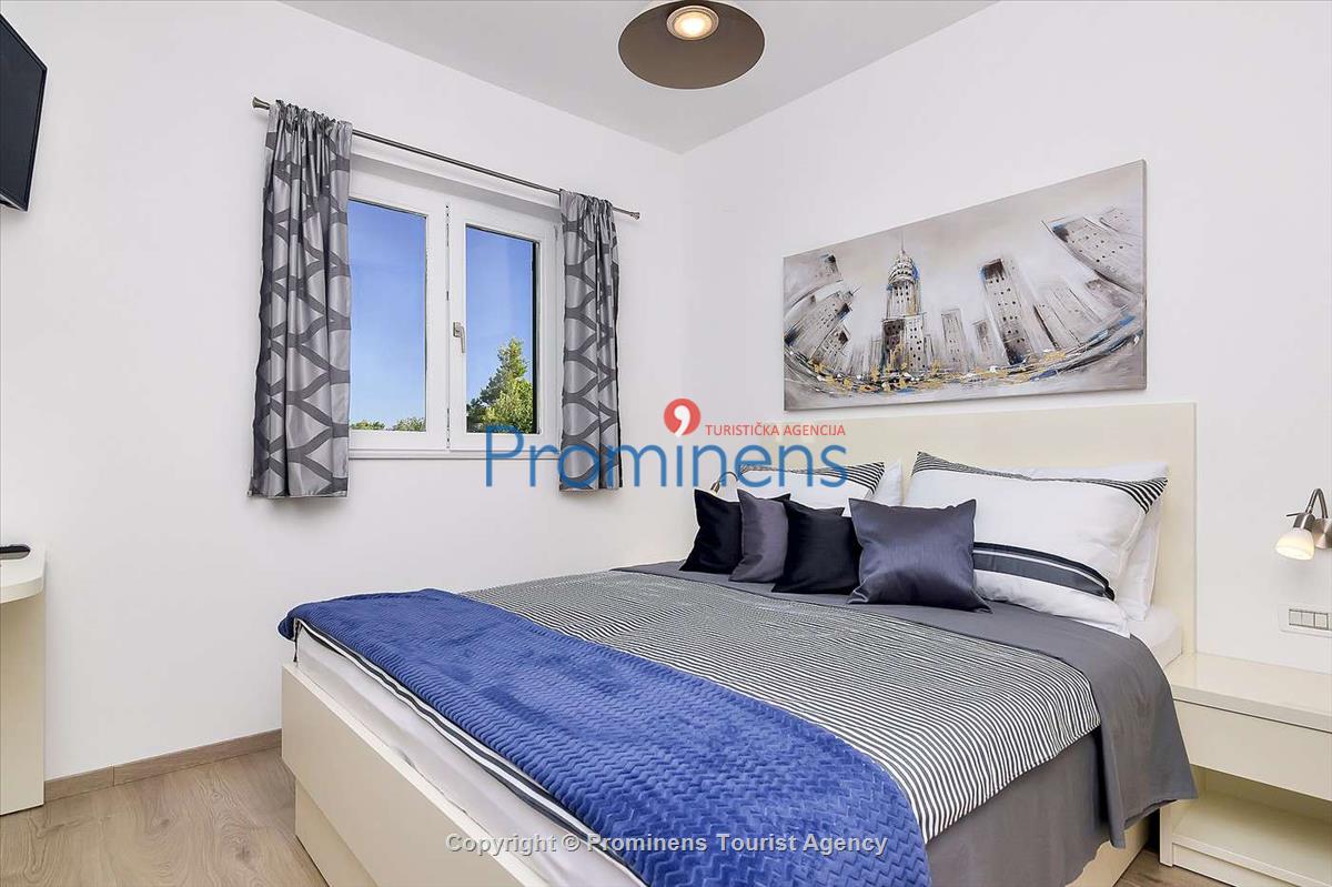 Ferienhaus Sergio mit beheiztem Pool bei Baška Voda an der Makarska Riviera mieten  Familienurlaub in Dalmatien
