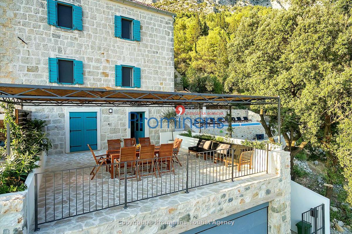 Ferienhaus Barbarella mit beheiztem Pool in Zaostrog - Makarska Riviera- vier Schlafzimmer 