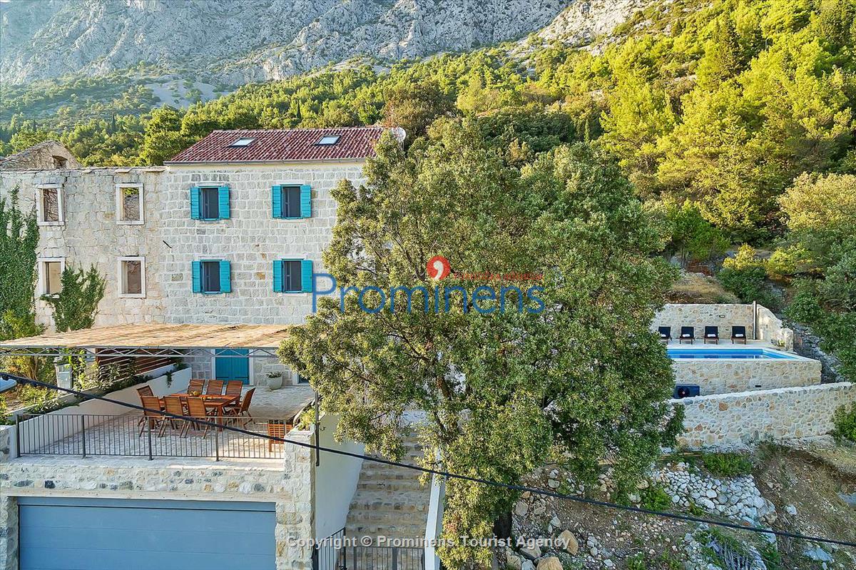 Ferienhaus Barbarella mit beheiztem Pool in Zaostrog - Makarska Riviera- vier Schlafzimmer 