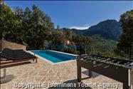 Ferienhaus Barbarella mit beheiztem Pool in Zaostrog - Makarska Riviera- vier Schlafzimmer 