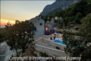 Ferienhaus Barbarella mit beheiztem Pool in Zaostrog - Makarska Riviera- vier Schlafzimmer 